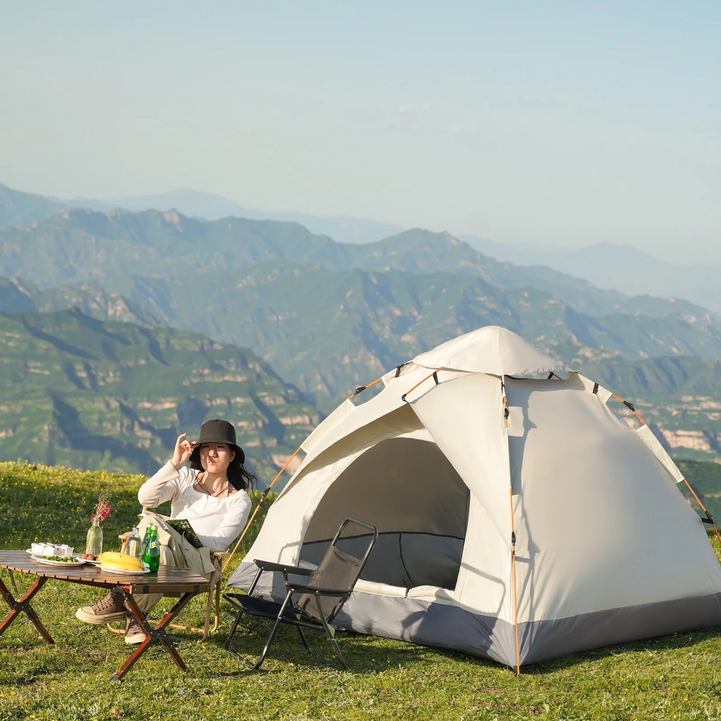 2-4 Person Camping Windproof Tents, Easy To Set Up, lightweight Camping Tent